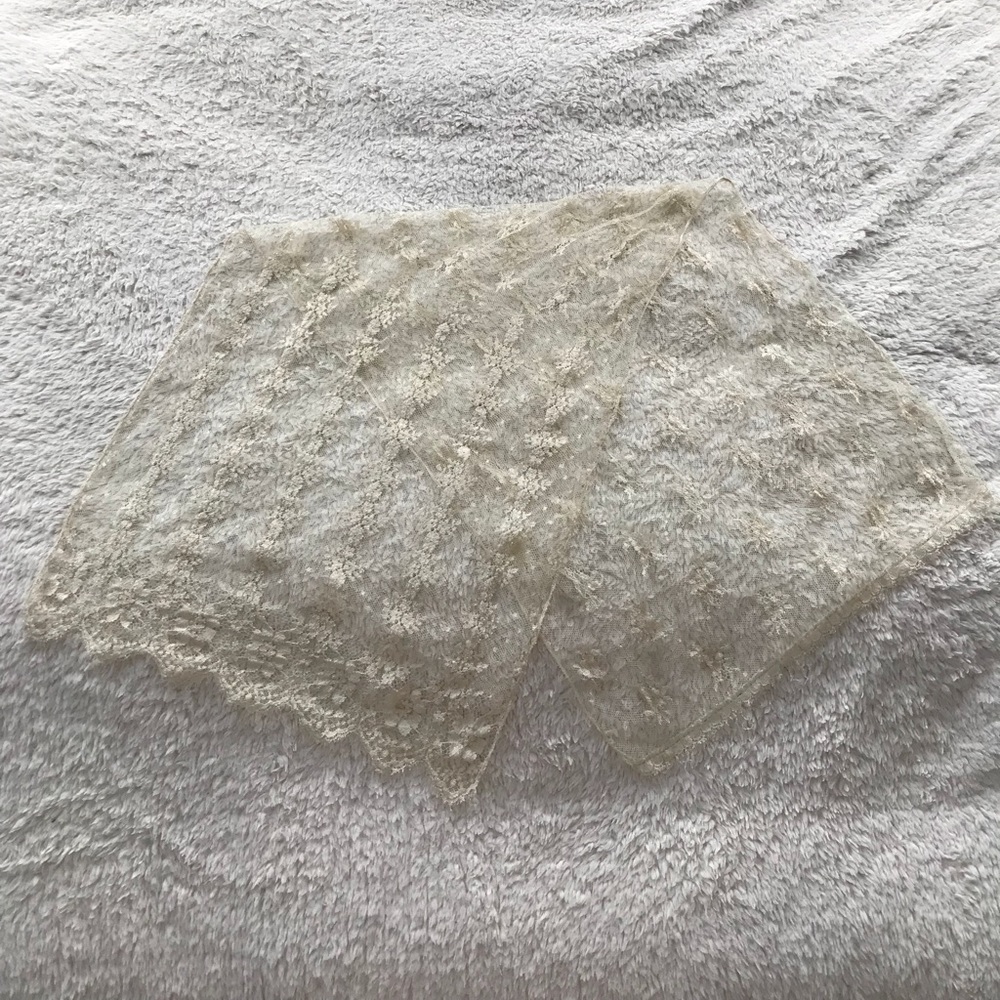 Cream Lace Rectangle Scarf